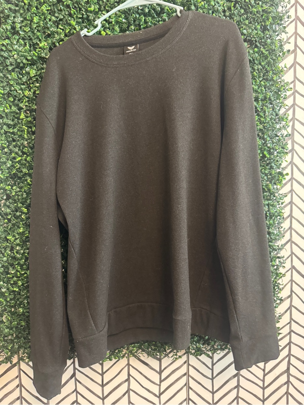 Industry Men's Black Crewneck Pullover Sweatshirt
